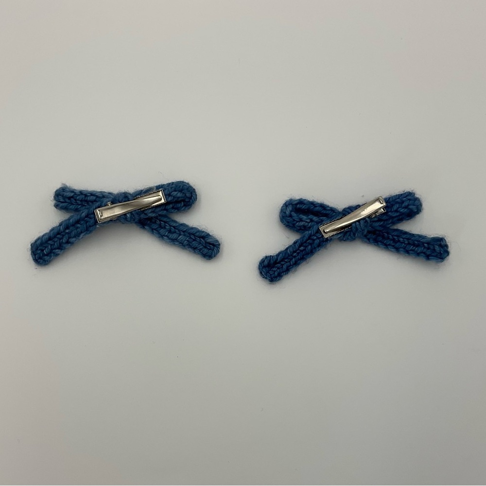 Misha And Puff Blue Knit Hair Clips